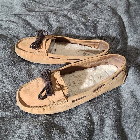 UGG Womens 9 Meena Shearling Suede Leather Driving Shoes Mocassins Slippers - Picture 3 of 9